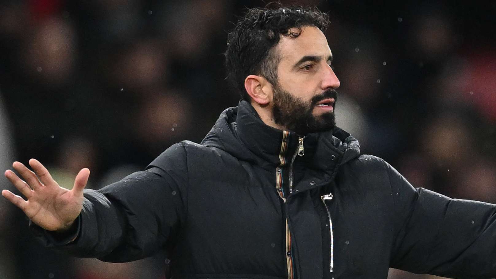 尤其是在球 尤其是在球